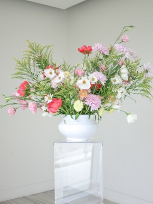 Extra Large Pastel Arrangement